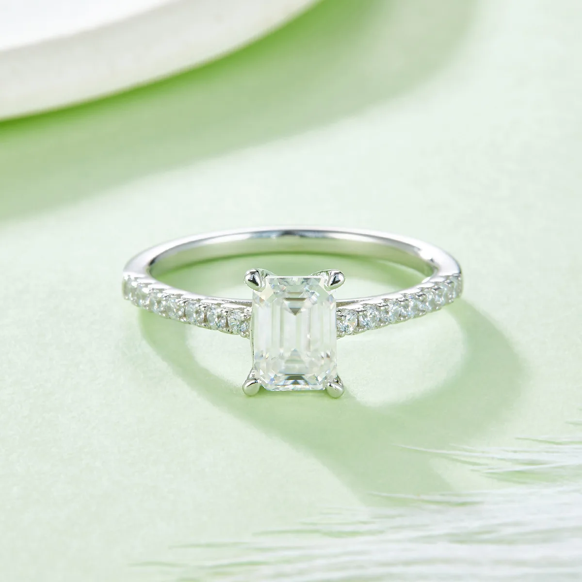 Micro-Pavé Rectangle S925 White-Gold-Plated Silver Lab-Grown Diamond Engagement Ring Women's Ring 1.0ct D