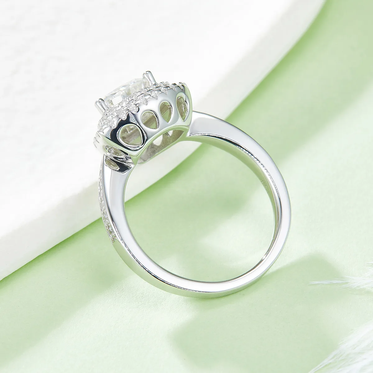 Luxury Pavé Trilliant S925 White-Gold-Plated Silver Lab-Grown Diamond Engagement Ring Women's Ring 1.0ct D