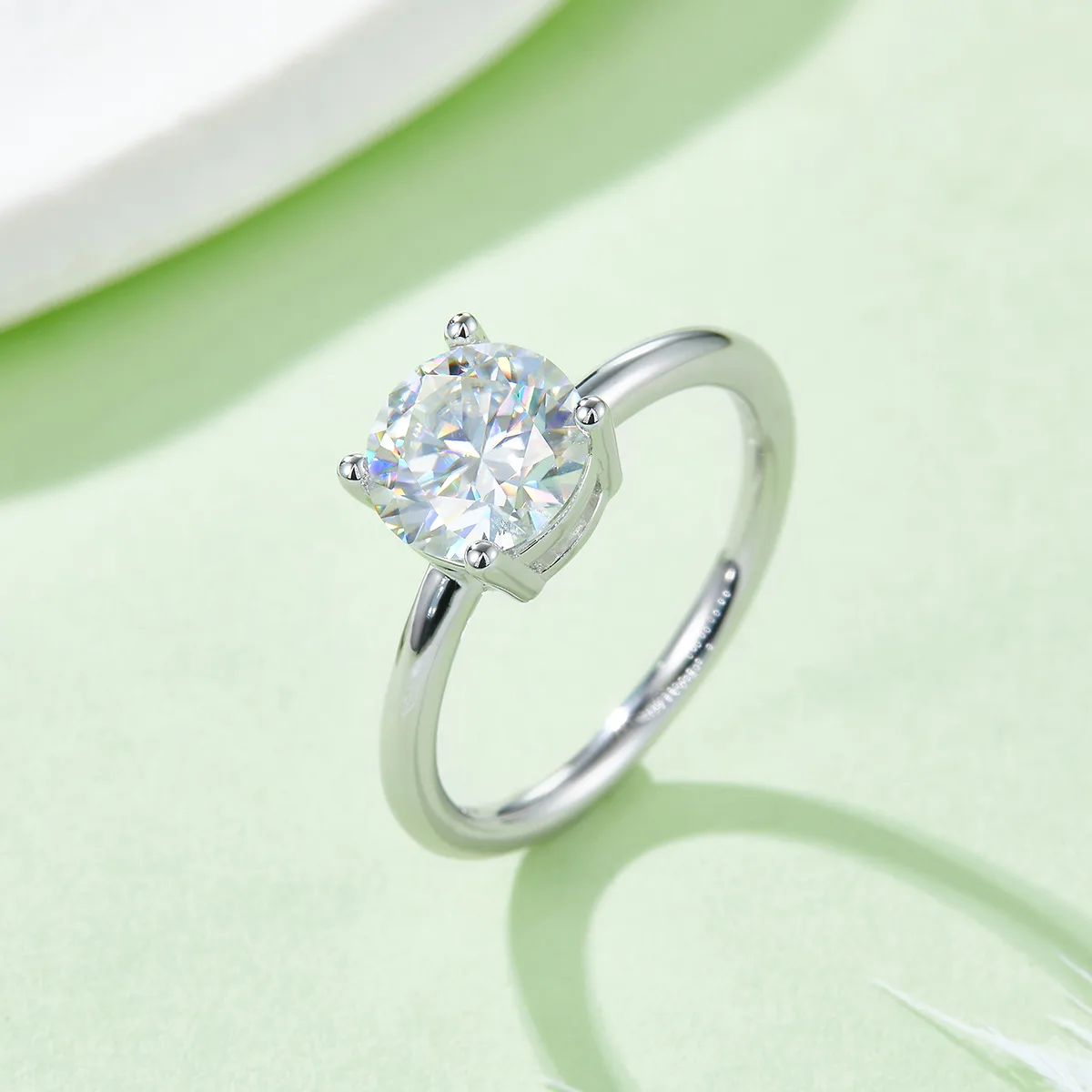 Classic Round S925 White-Gold-Plated Silver Lab-Grown Diamond Proposal Ring Women's Ring 2.0ct D