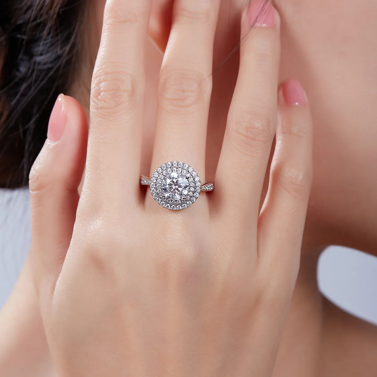 Luxury Pavé Round S925 White-Gold-Plated Silver Lab-Grown Diamond Proposal Ring Women's Ring 2.0ct D