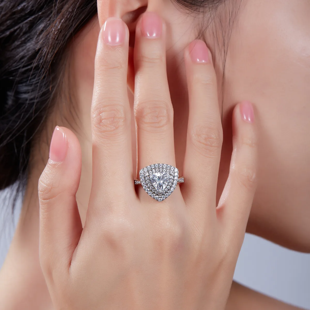Luxury Pavé Trilliant S925 White-Gold-Plated Silver Lab-Grown Diamond Proposal Ring Women's Ring 2.0ct D
