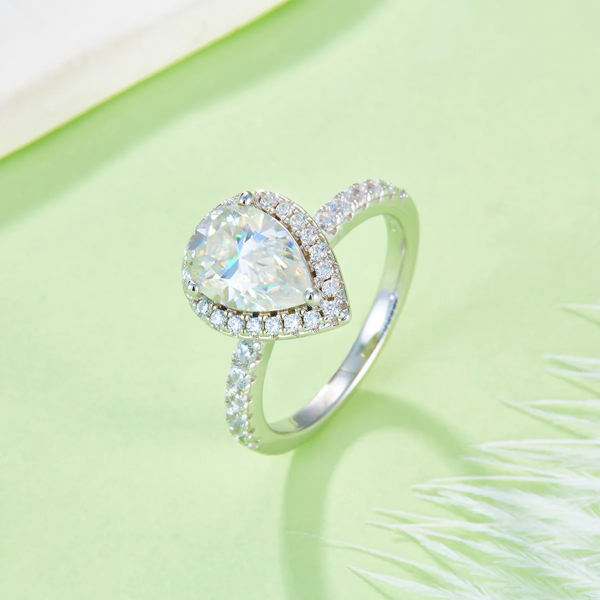 Light Luxury Pear S925 White-Gold-Plated Silver Moissanite Proposal Ring Women's Ring 2.0ct D