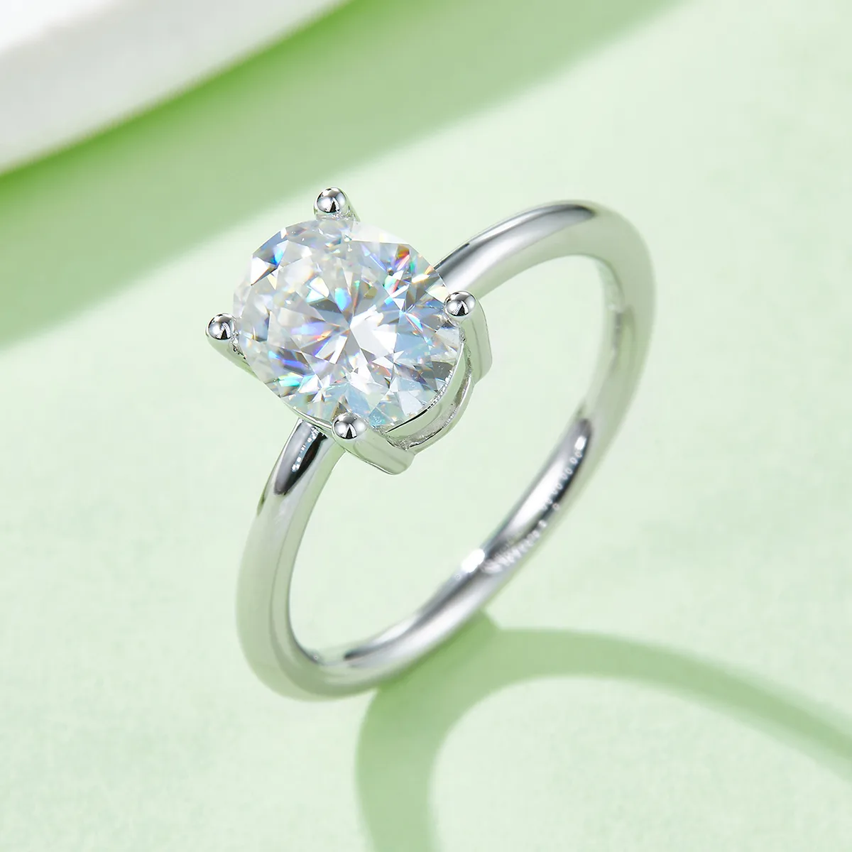 Classic Oval S925 White-Gold-Plated Silver Lab-Grown Diamond Proposal Ring Women's Ring 3.0ct D