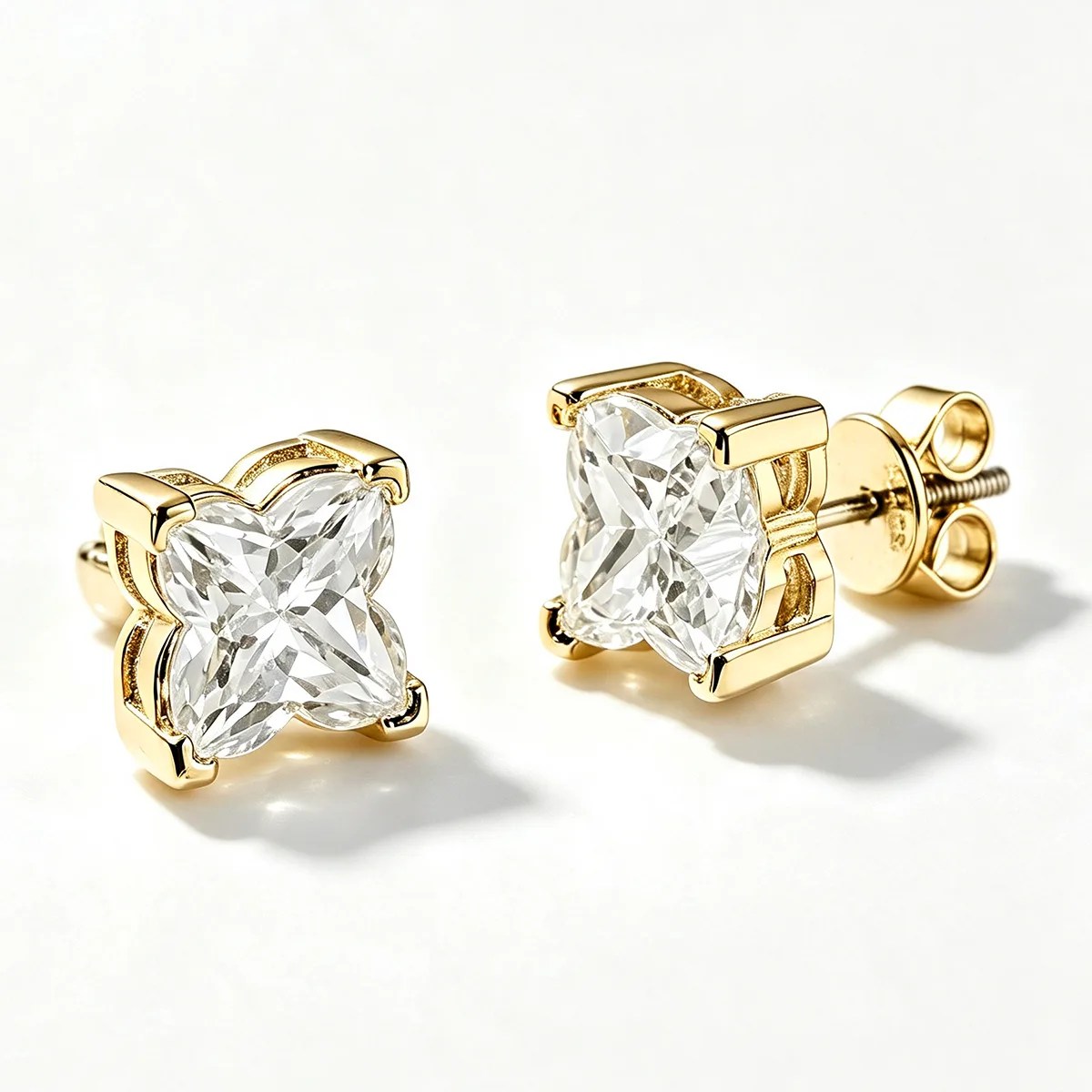 TQE0588 Silver 18K Gold Personality Flower Moissanite Hip-Hop Stud Earrings 0.8ct*2