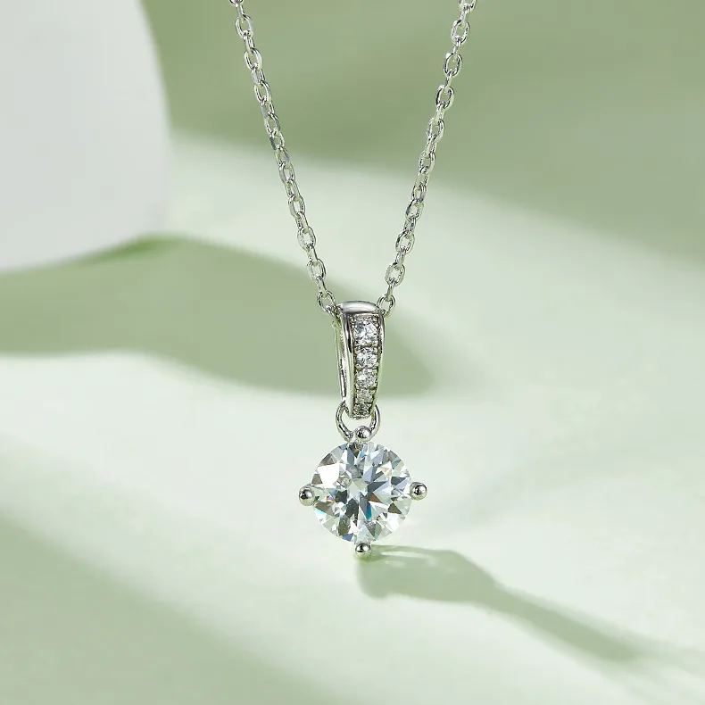 Classic Four-Prong S925 White-Gold-Plated Silver Moissanite Pendant Stud Earrings Jewelry Set