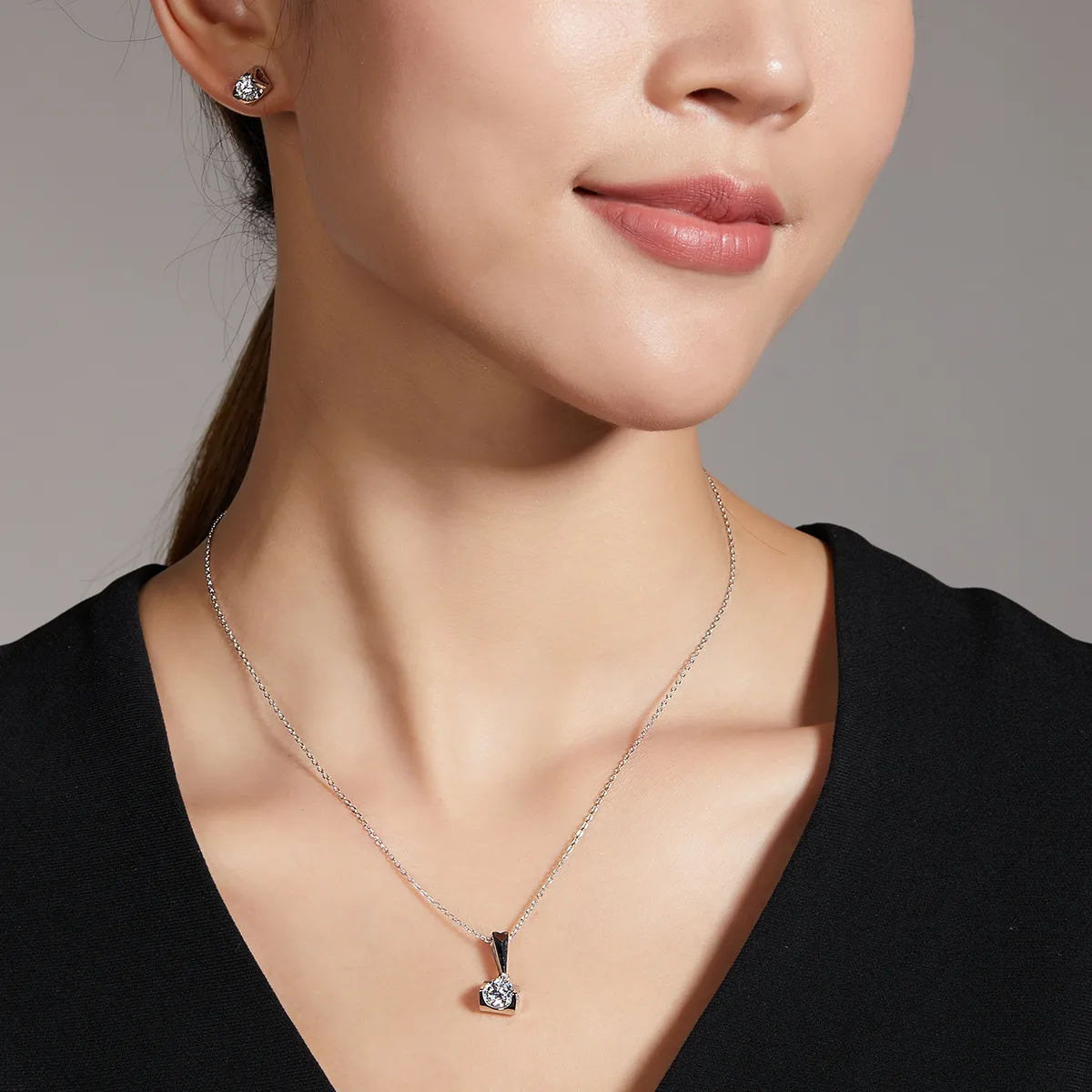 Angel's Kiss S925 White-Gold-Plated Silver Lab-Grown Diamond Necklace 1-3ct