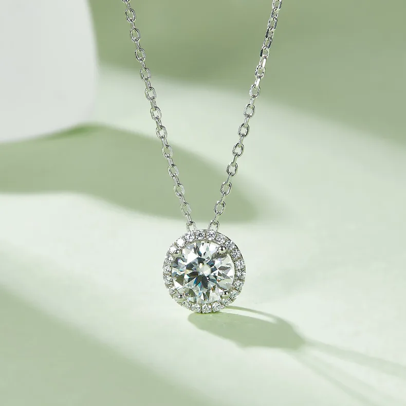 Deluxe Round Bezel S925 White-Gold-Plated Silver Moissanite Pendant Stud Earrings Jewelry Set