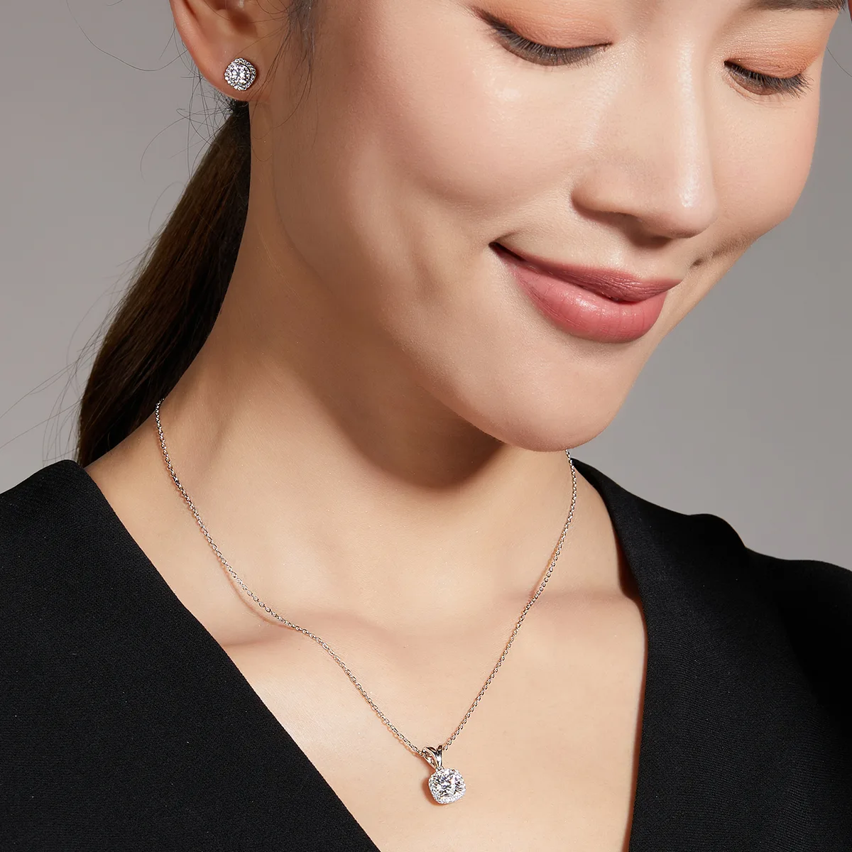 Classic Square Bezel S925 White-Gold-Plated Silver Moissanite Pendant Stud Earrings Jewelry Set