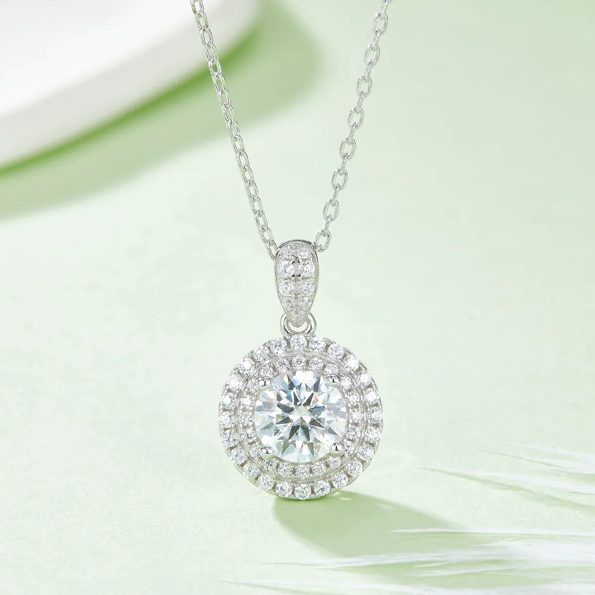Luxury Pavé Round S925 White-Gold-Plated Silver Lab-Grown Diamond Necklace 1-2ct