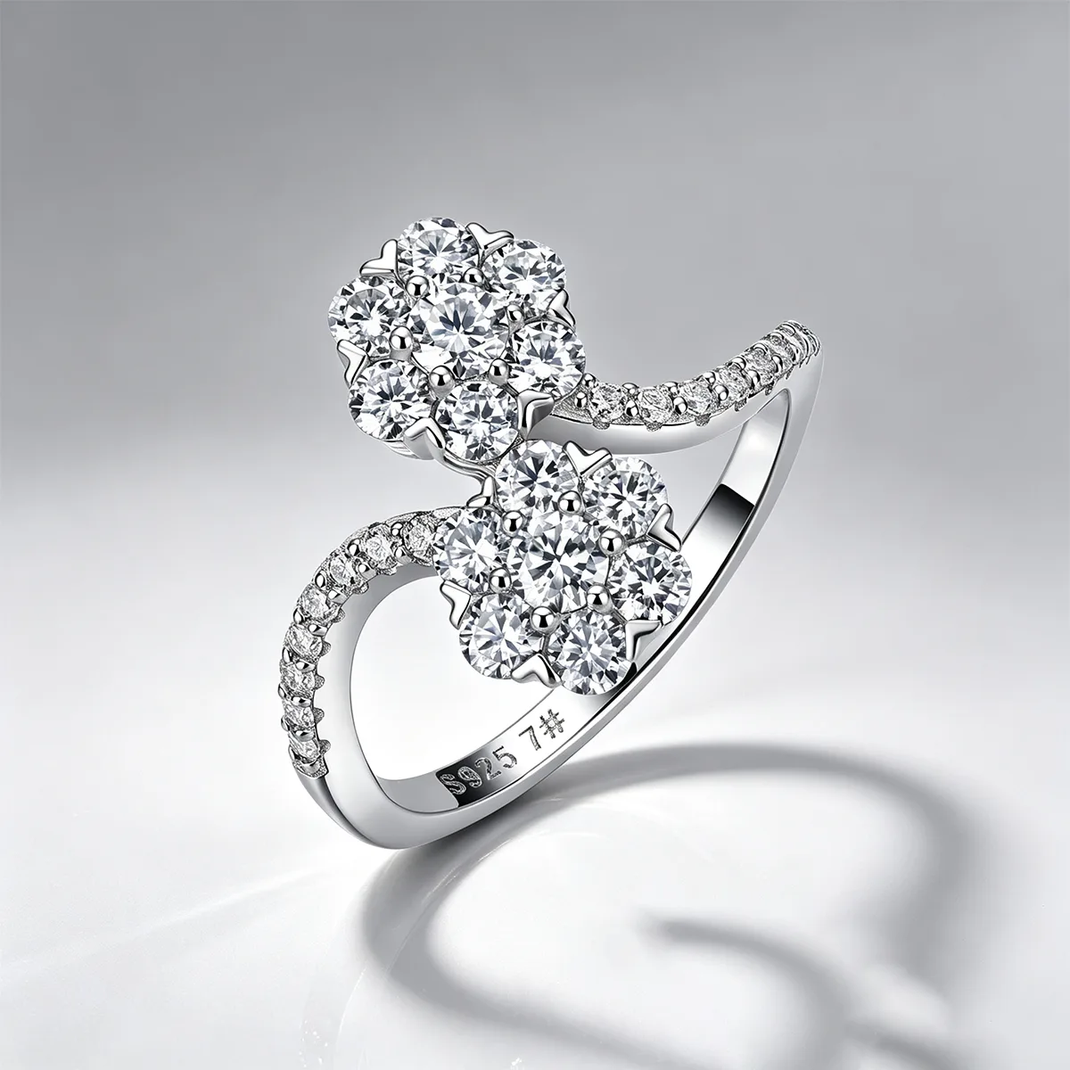 R55117 Silver 18K White Gold Round Moissanite Flower Anniversary Ring 1.08ct