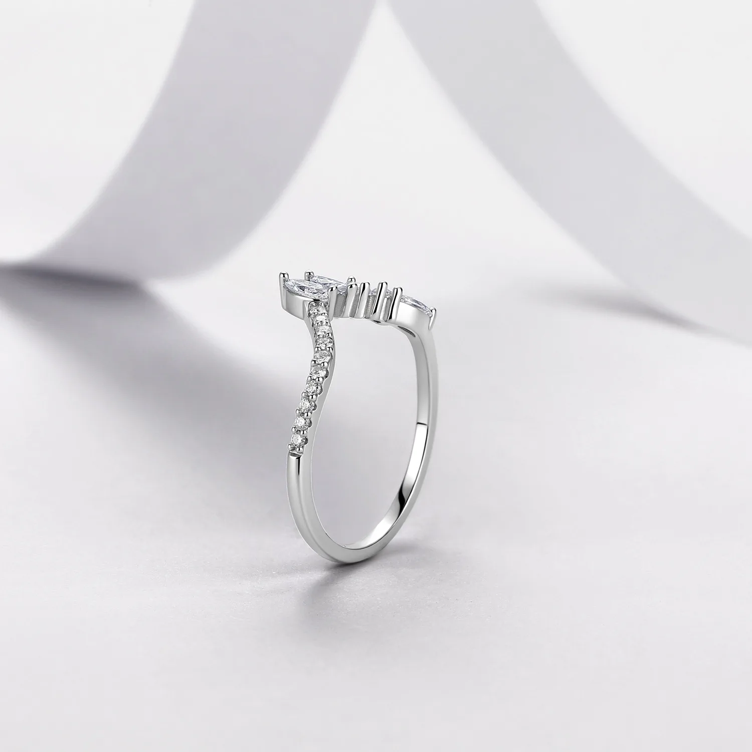 R55097 Silver 18K White Gold Marquise Moissanite Anniversary Ring 0.59ct