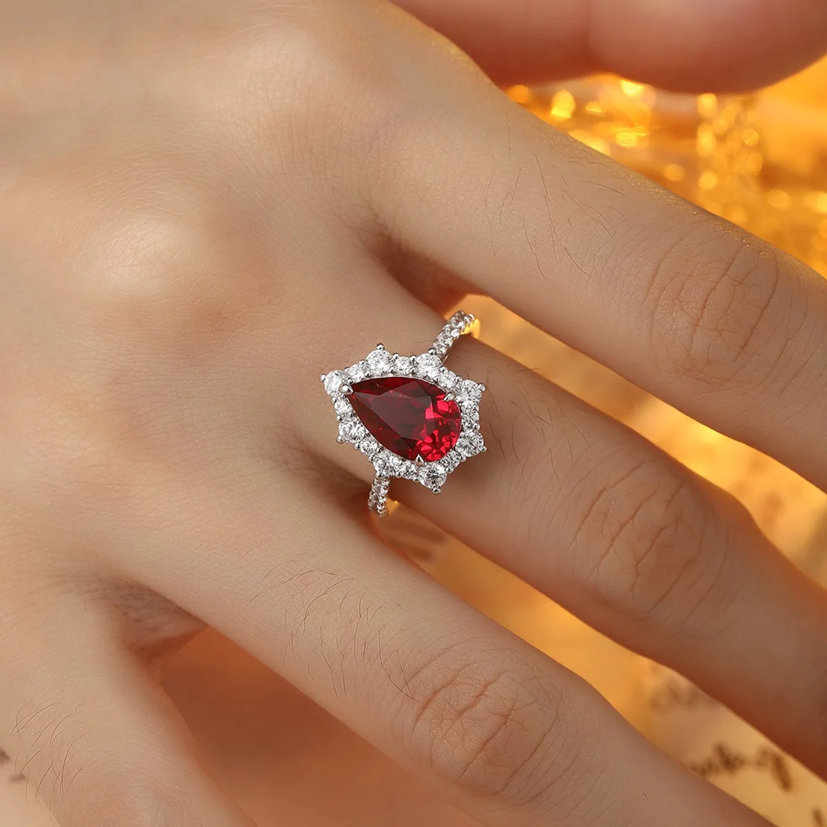R1522 S925 Silver 18K White Gold Pear Lab-Grown Gemstone Engagement Ring 2.97ct