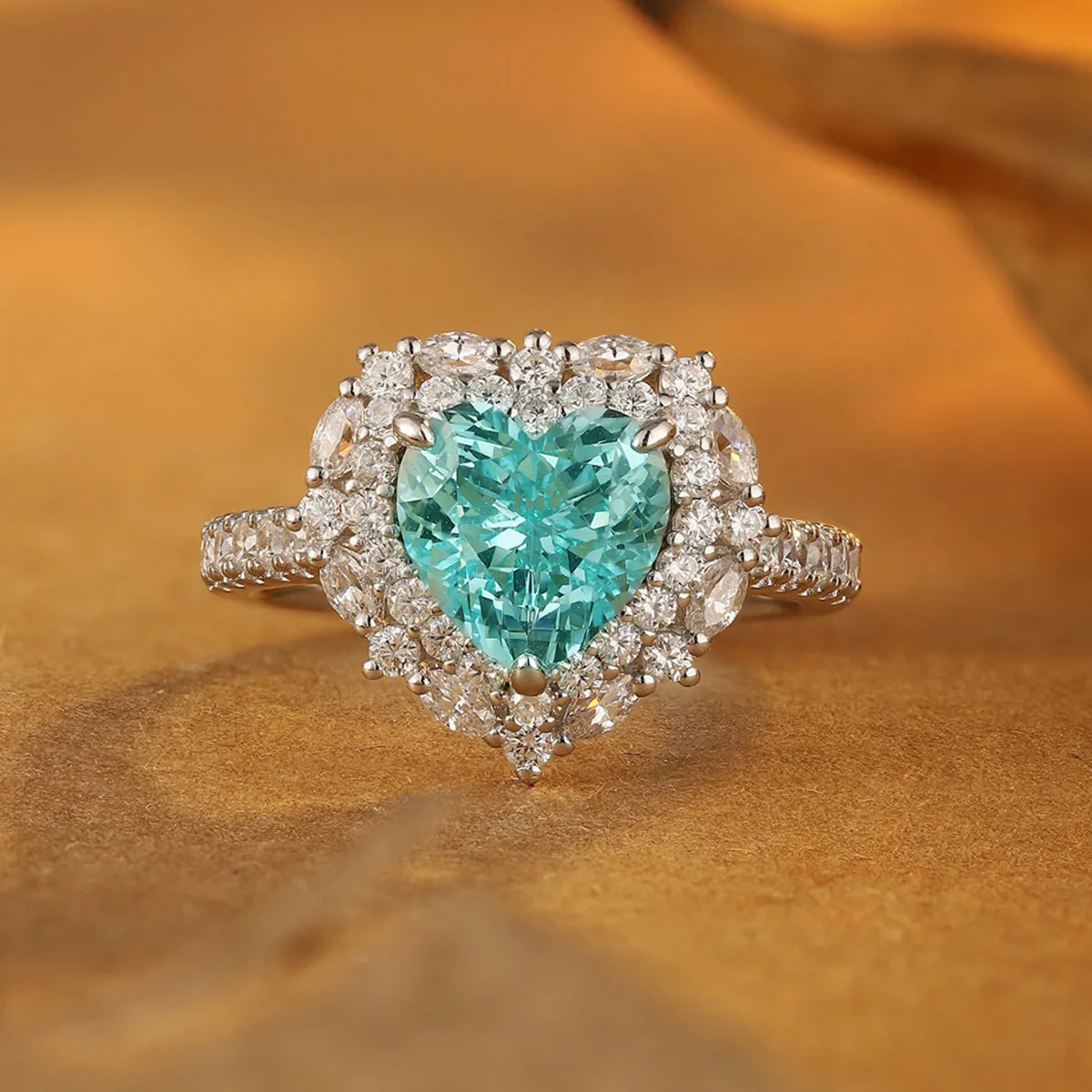 R1526 S925 Silver 18K White Gold Heart Lab-Grown Gemstone Engagement Ring 2.65ct