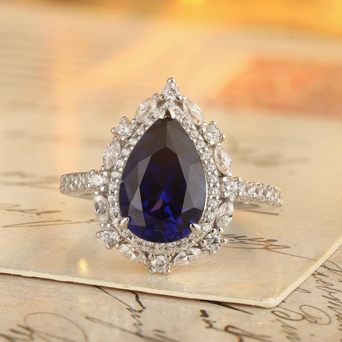 R100407 S925 Silver 18K White Gold Pear Lab-Grown Gemstone Luxury Wedding Band 3.78ct