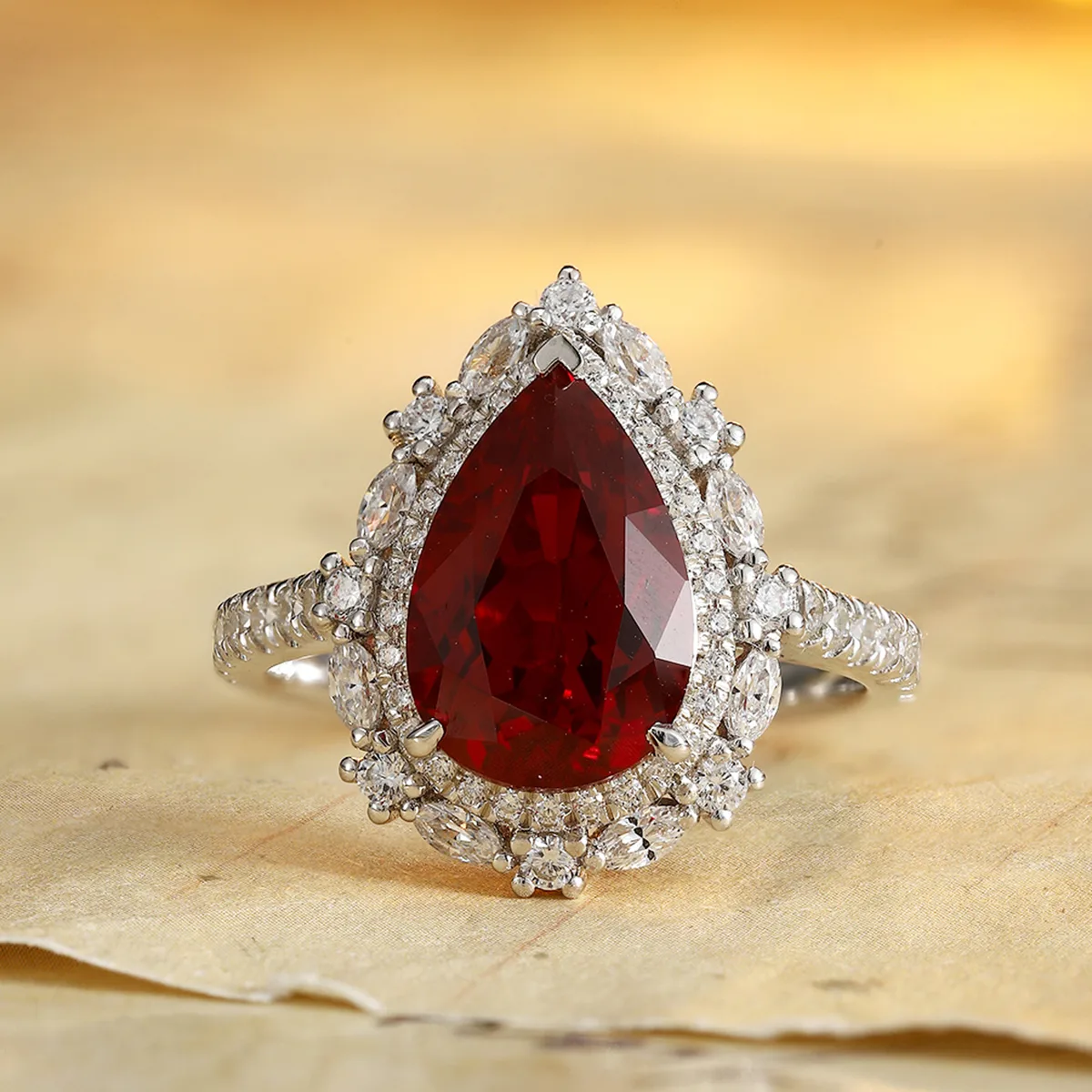 R100407 S925 Silver 18K White Gold Pear Lab-Grown Gemstone Luxury Wedding Band 3.78ct
