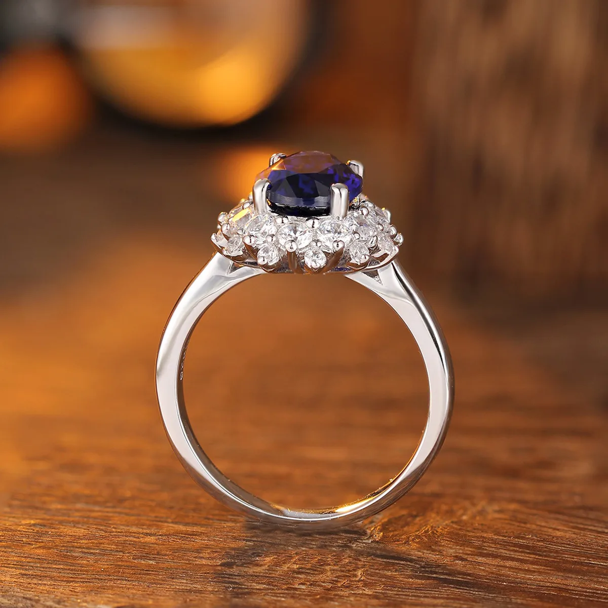 R268 S925 Silver 18K White Gold Oval Lab-Grown Gemstone Wedding Band 2.6ct