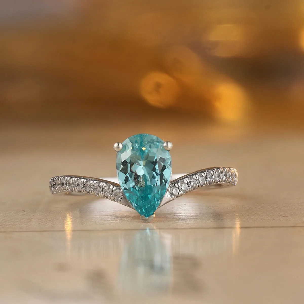 R18376 S925 Silver 18K White Gold Pear Lab-Grown Gemstone Anniversary Ring 1.5ct