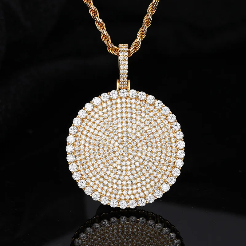 TQP0159 S925 Silver 18K Gold Full Pavé Moissanite Hip-Hop Round Pendant (Without Chain) 4.3ct