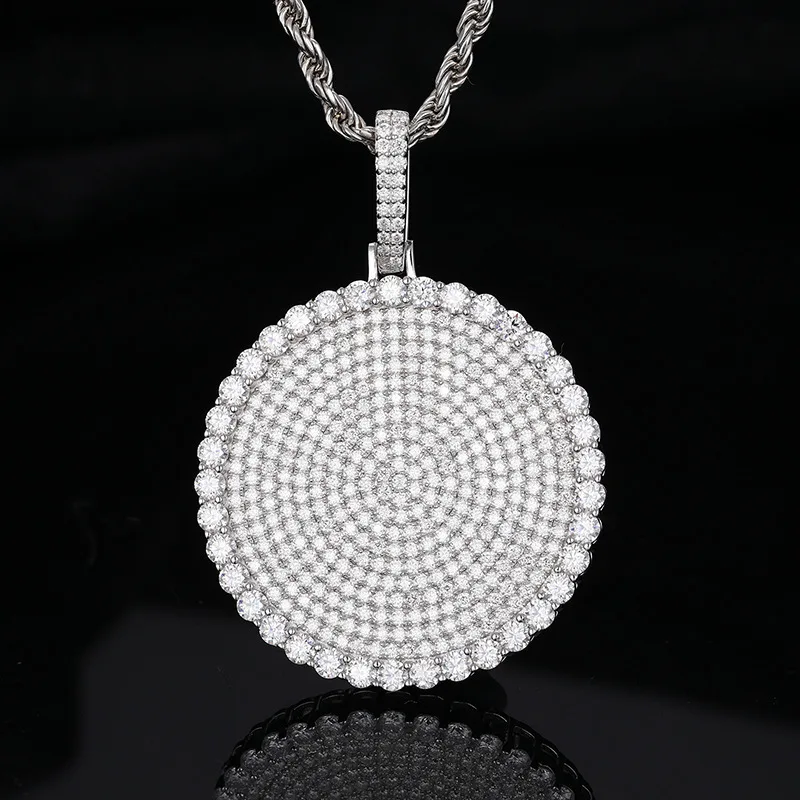 TQP0159 S925 Silver 18K Gold Full Pavé Moissanite Hip-Hop Round Pendant (Without Chain) 4.3ct