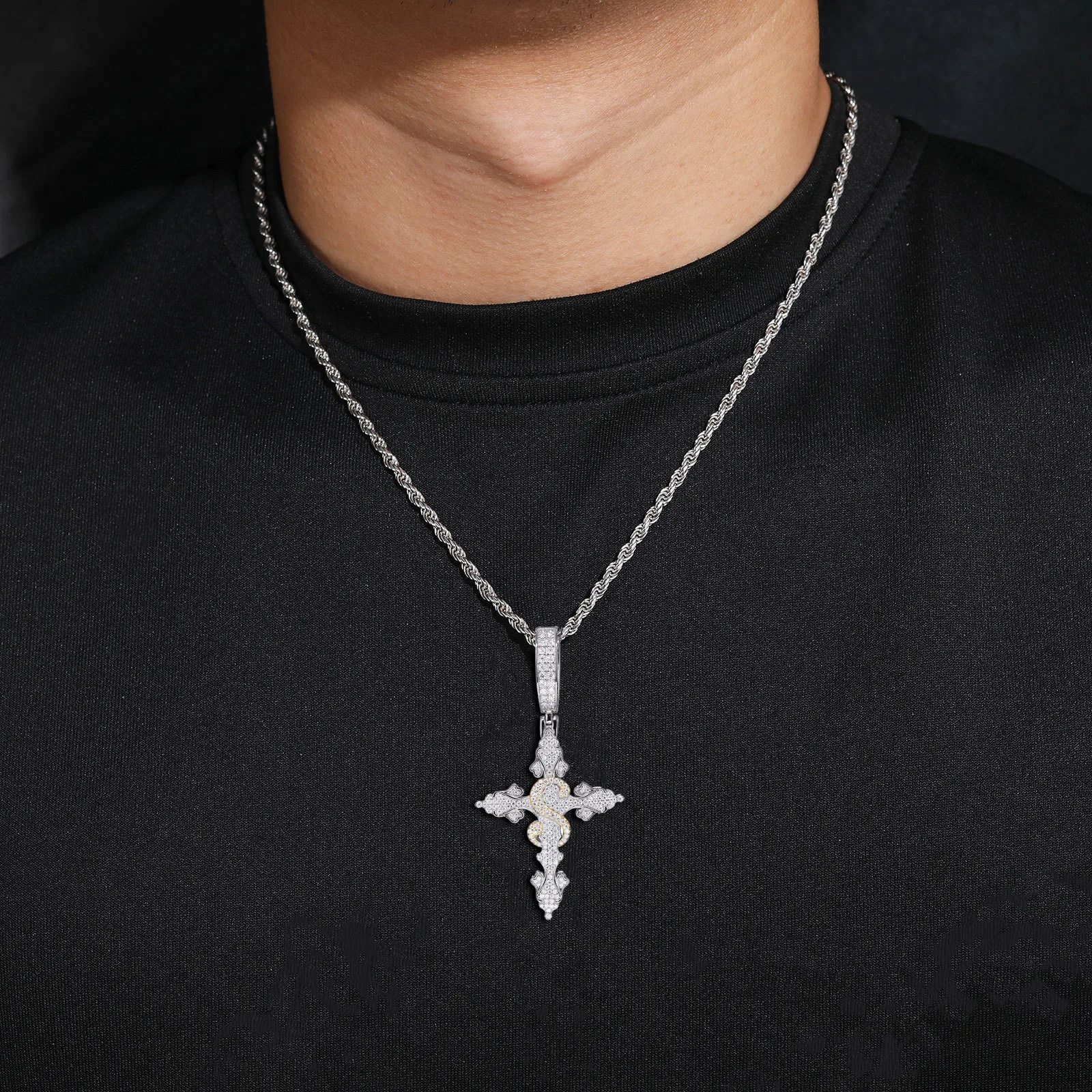 TQP0615 S925 Silver 18K Full Pavé Moissanite Hip-Hop Cross Pendant (Without Chain) 1.47ct