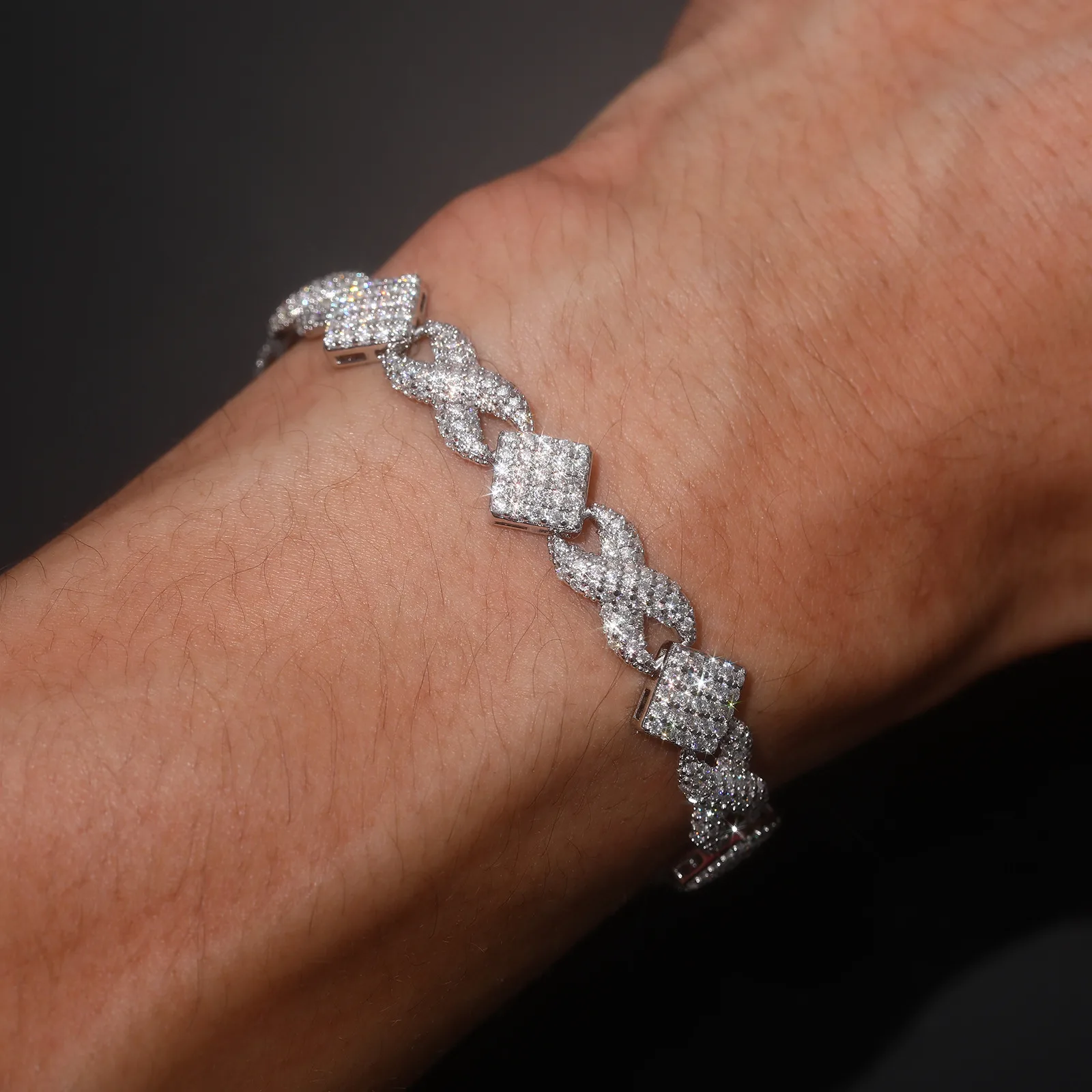 TQB0189 S925 Silver 18K White Gold Full Pavé Moissanite Hip-Hop Bracelet 6.6ct