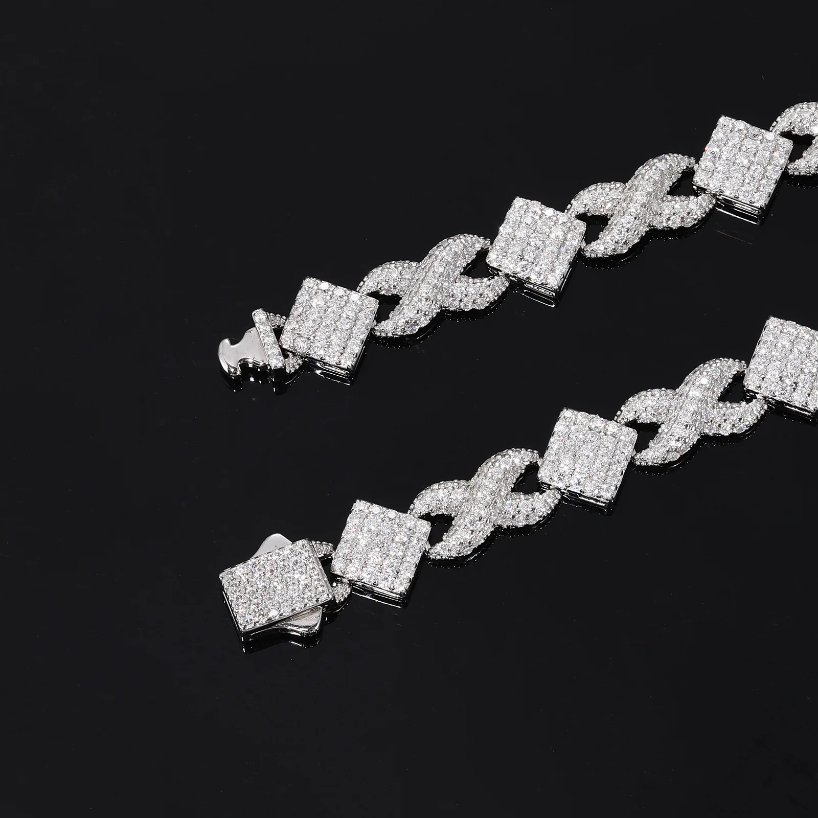 TQB0189 S925 Silver 18K White Gold Full Pavé Moissanite Hip-Hop Bracelet 6.6ct