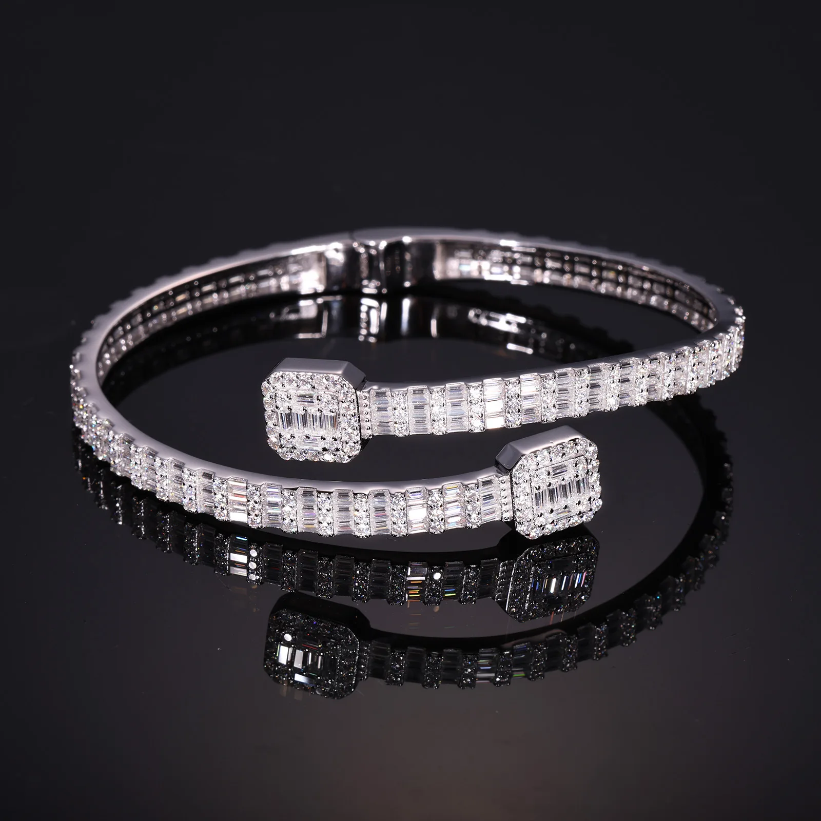 TQB0039 S925 Silver 18K White Gold Full Pavé Moissanite Hip-Hop 13.1ct