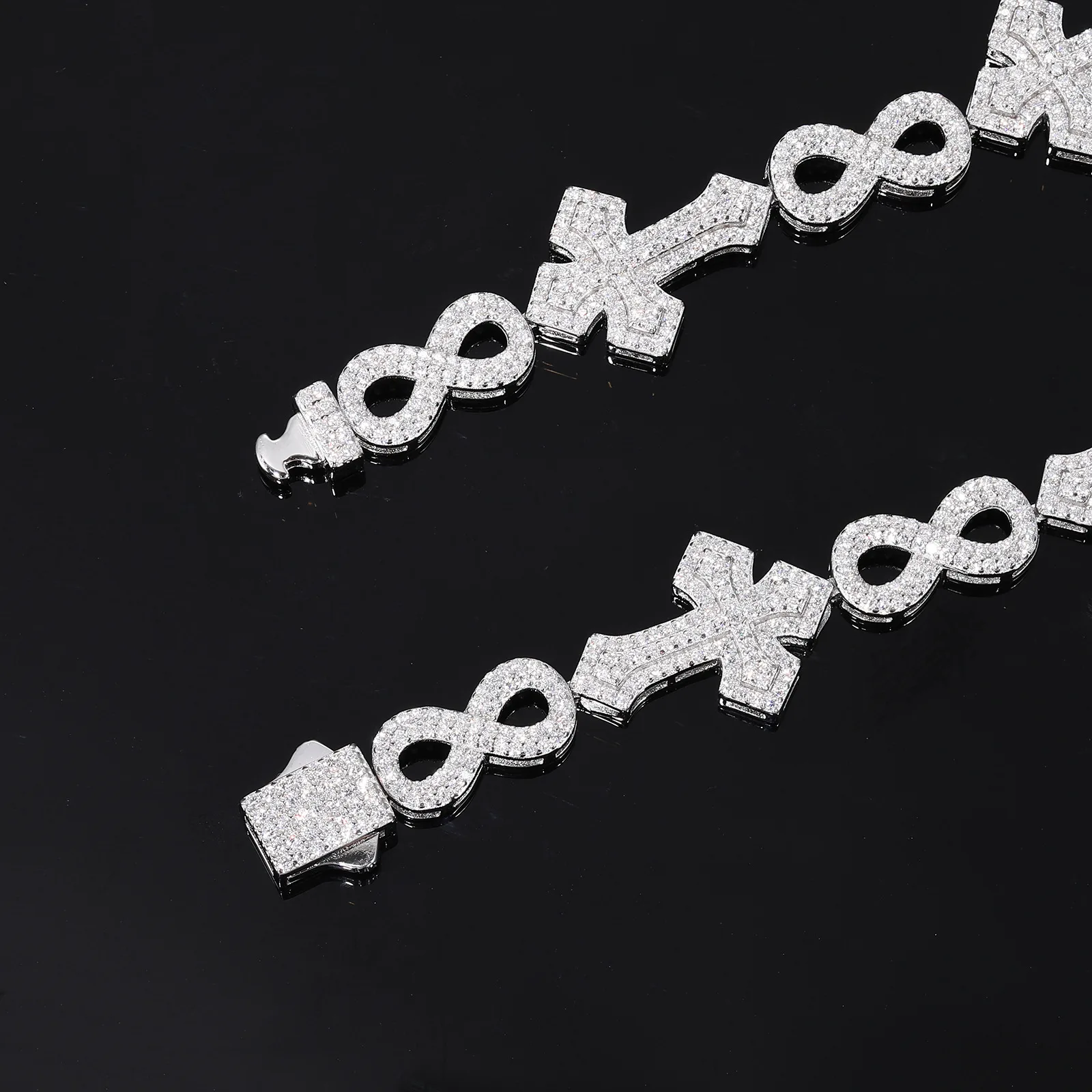 TQB0177 S925 Silver 18K White Gold Full Pavé Moissanite Hip-Hop Cross Infinity Bracelet 3.97ct